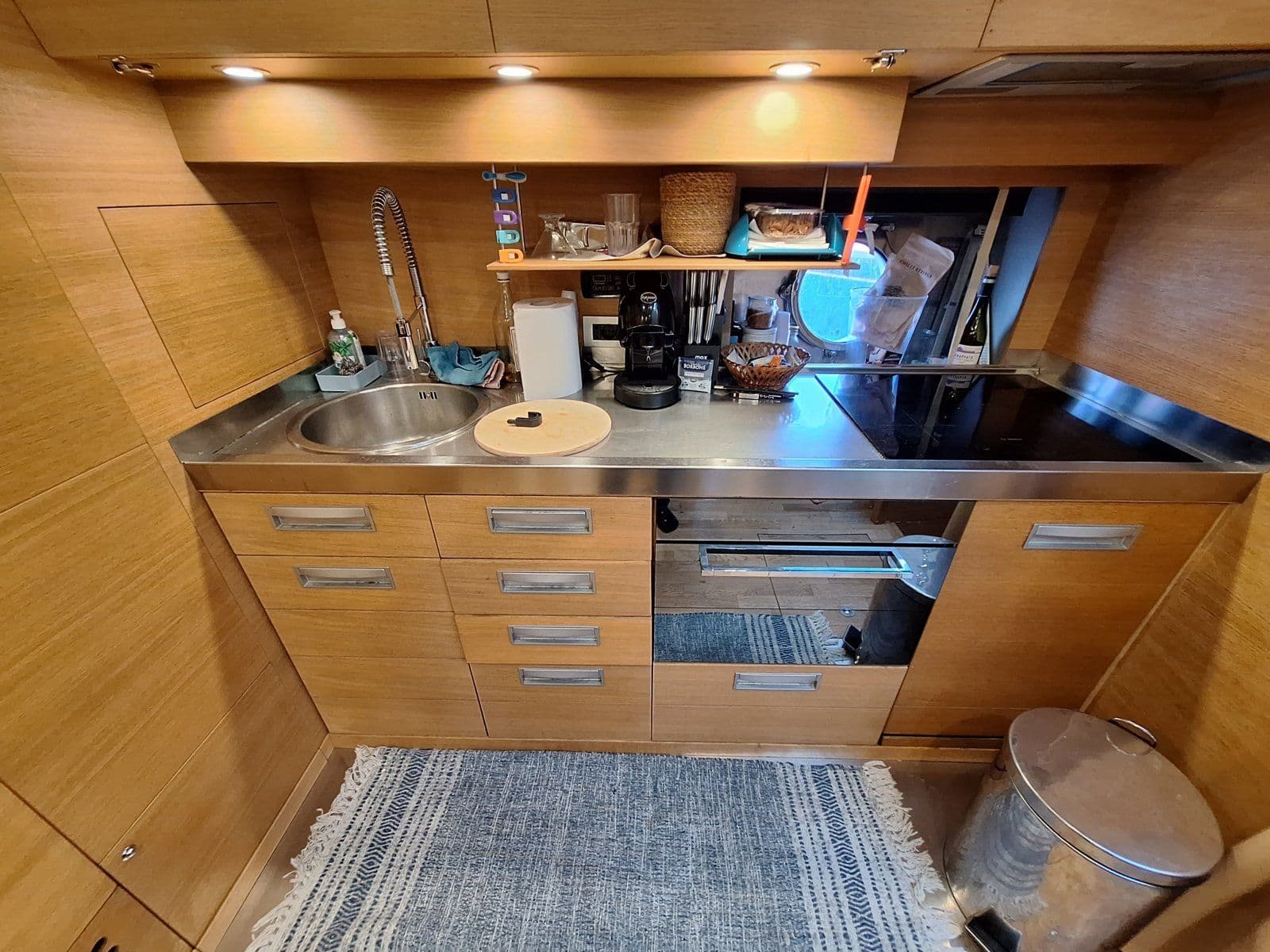 2007 Aicon Yachts 62 L for Sale in Palermo, IT Motor Yacht 1
