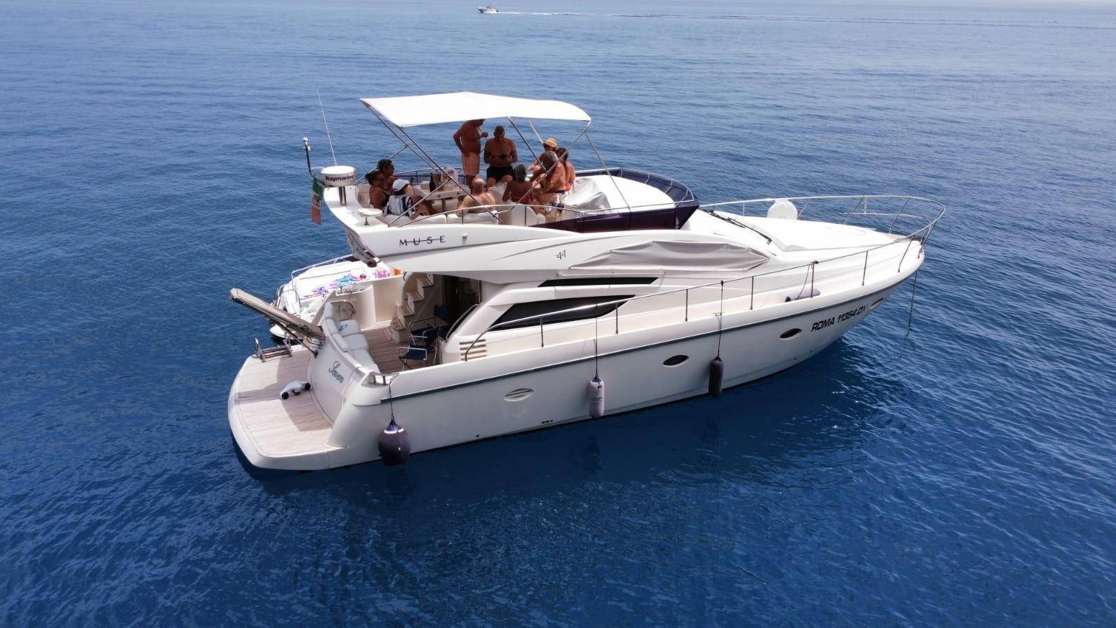 Rodman Muse 44 à vendre