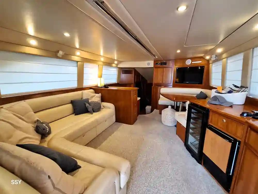 Riviera 51 zum Verkauf