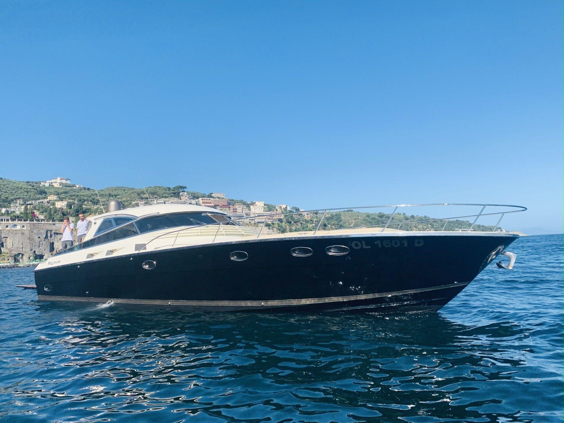 Magnum 53 Sport te koop