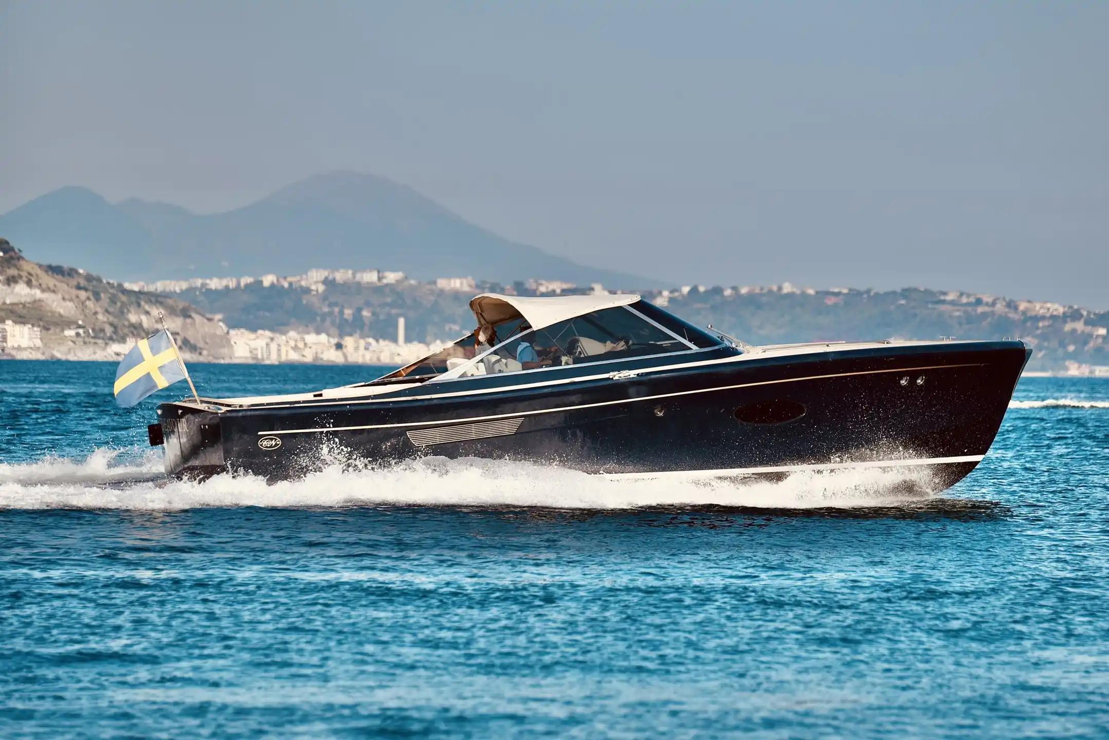 Camper and Nicholsons Endeavour 42 For Sale