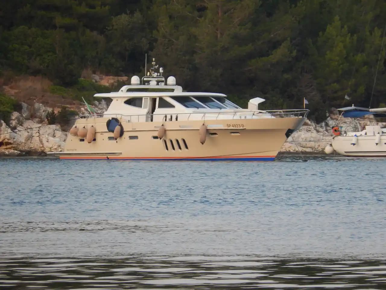 Pacific Shipyards Prestige S 205 for Sale