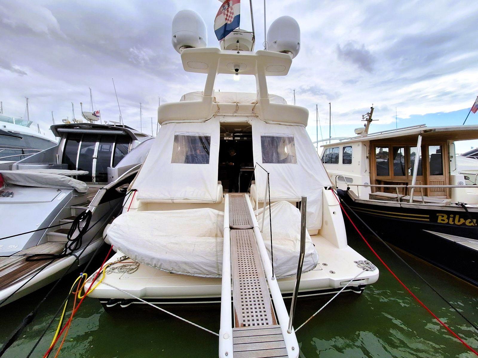 Ferretti Yachts 530 For Sale