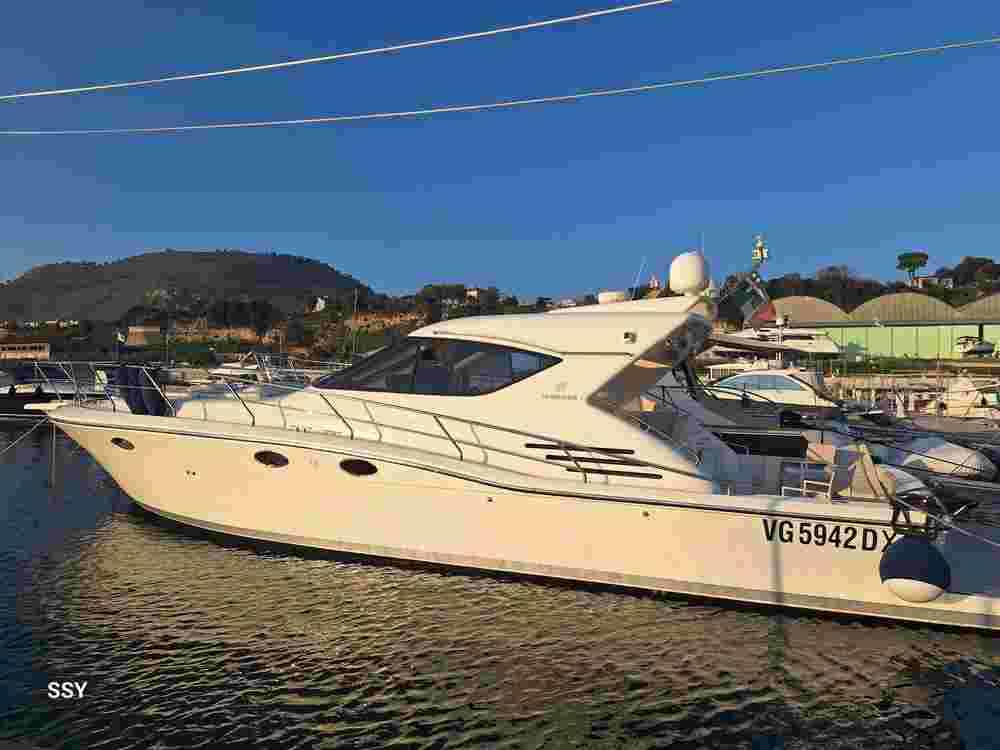 2010 Uniesse 48 HARD TOD