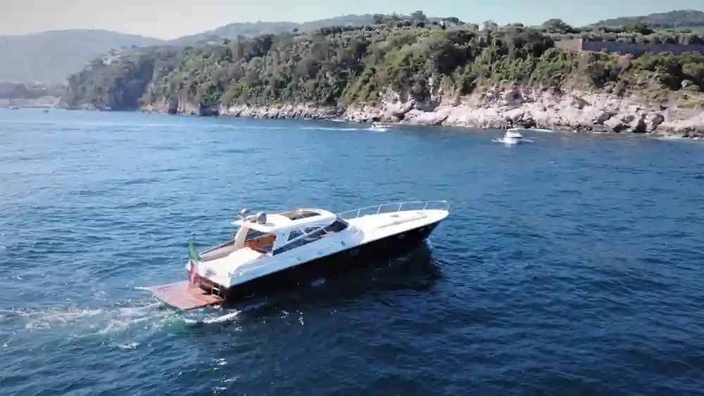 Magnum 53 Sport te koop