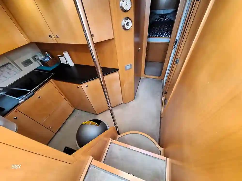Uniesse 48 HARD TOP for Sale