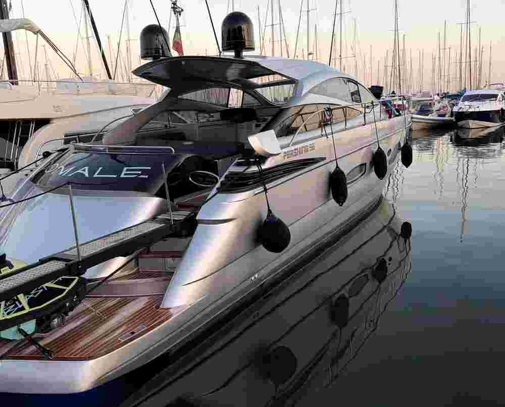 2009 Pershing 56