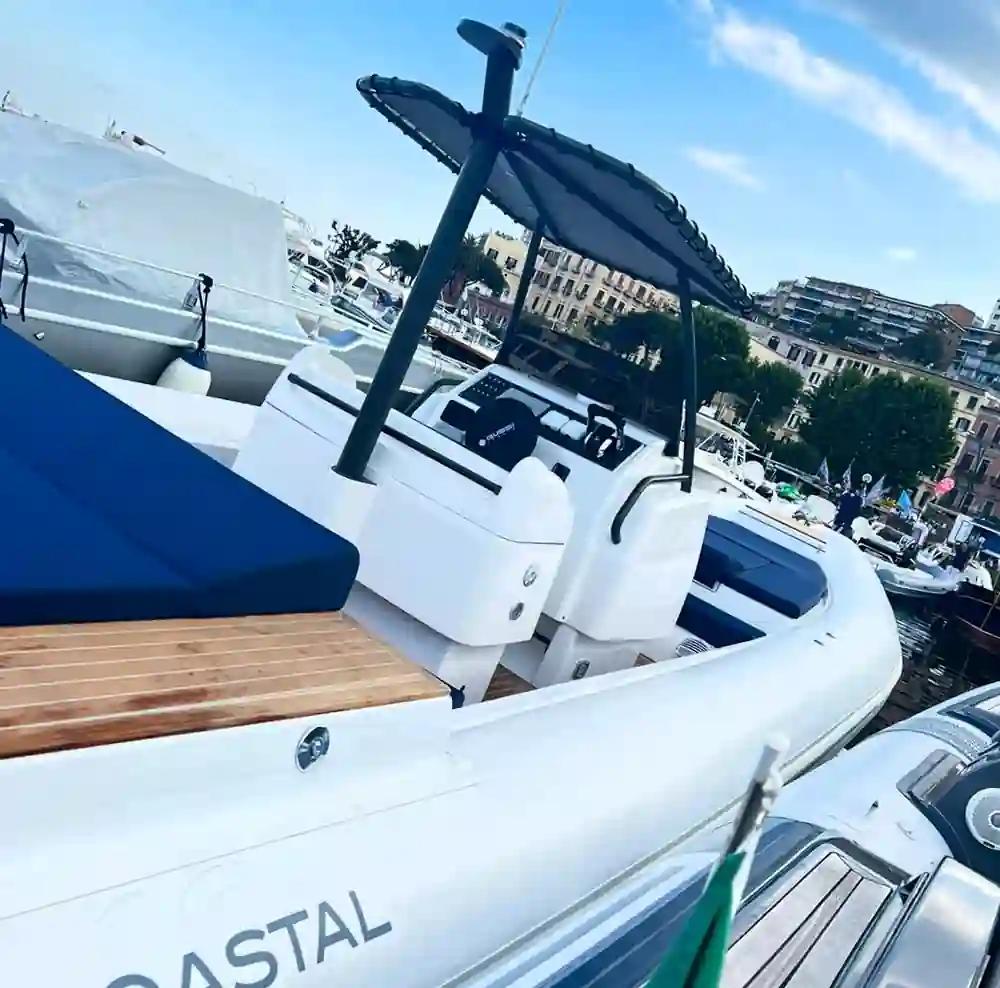 Coastal 10 Tender te koop