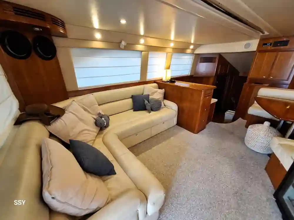 Riviera 51 zum Verkauf