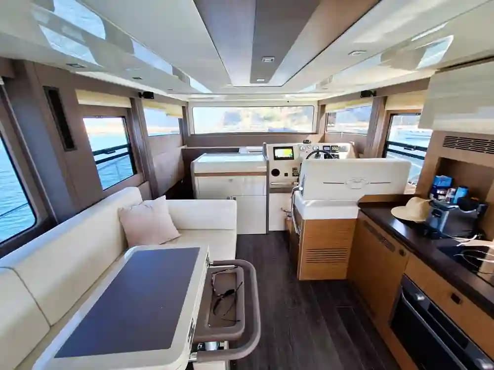 2024 Cranchi T43 Eco Trawler for Sale in Metropolitan City of Naples, IT Flybridge 3