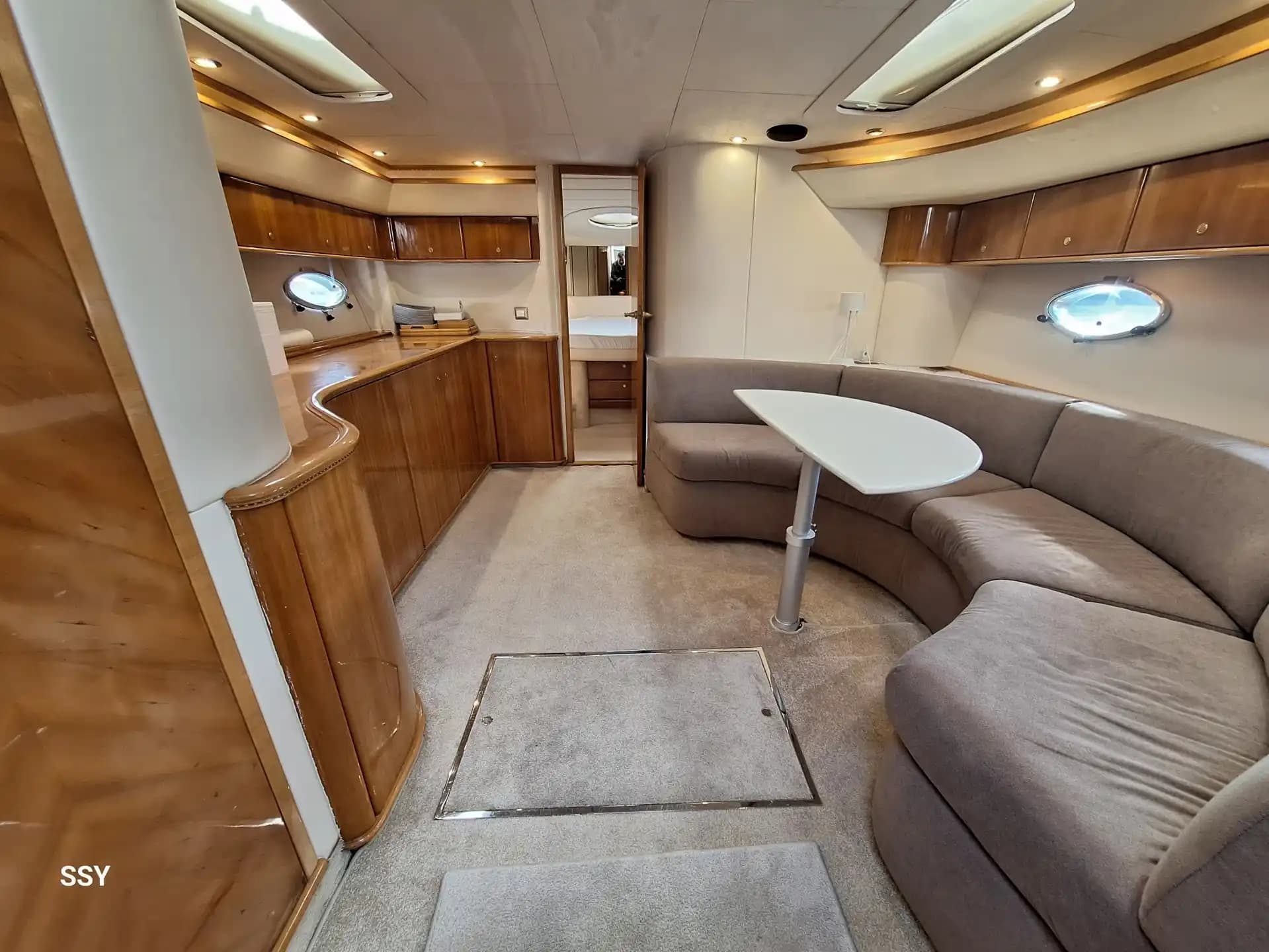 1998 Princess Yachts V55 for Sale in Naples, IT Motor Yacht 2
