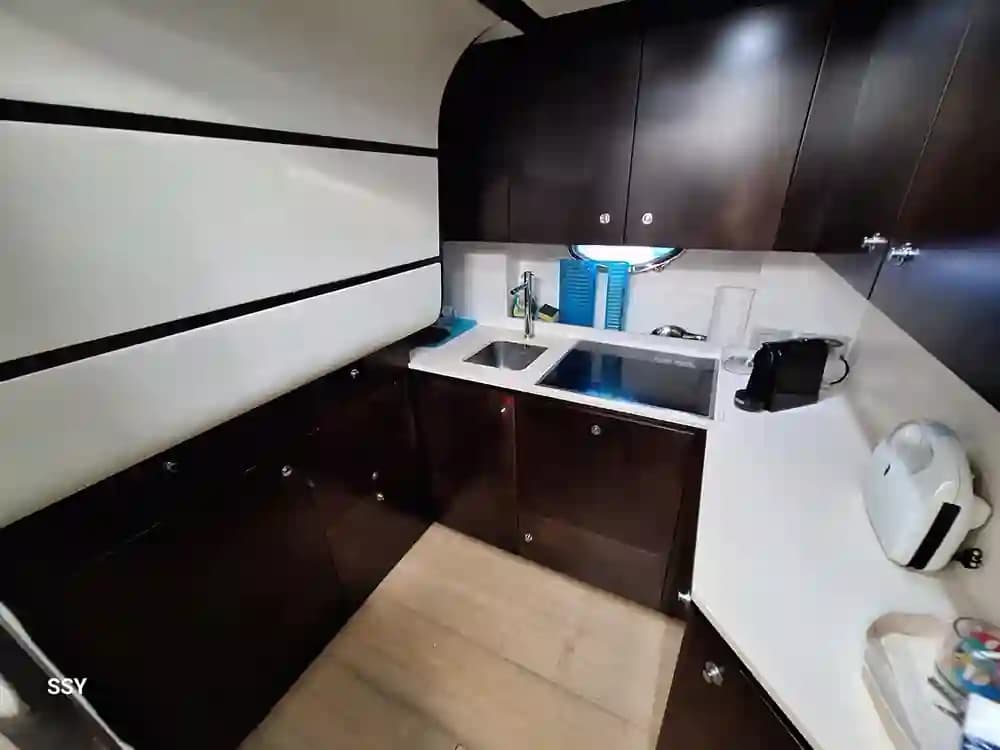 Uniesse 48 HARD TOP for Sale