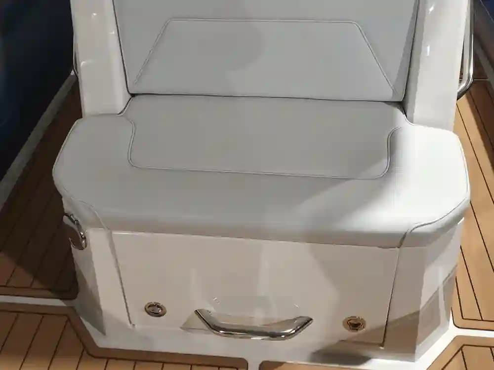 2023 Protector 330 Chase zum Verkauf in Balearic Islands, ES Center Console 4