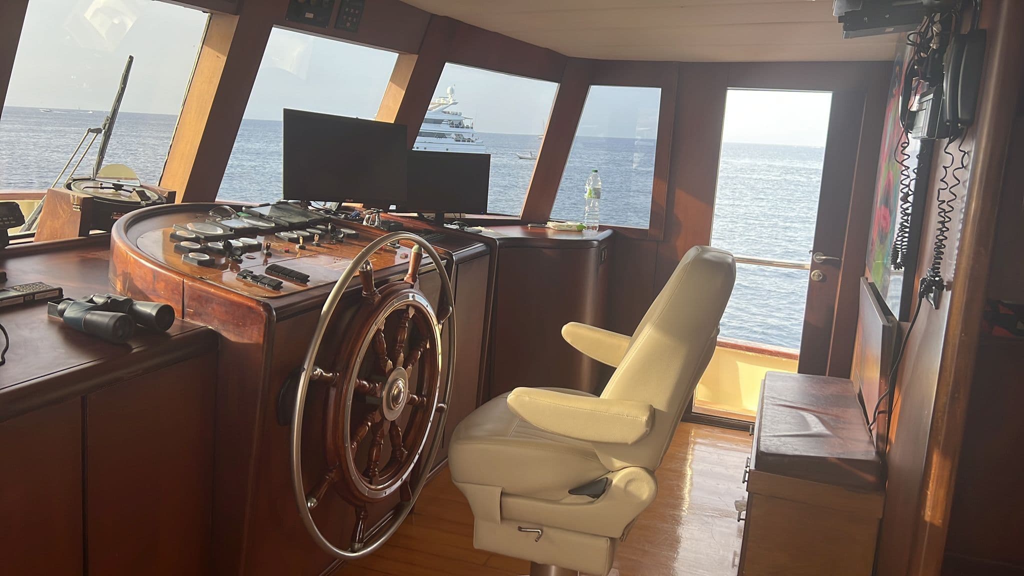 1960 Clelands Shipbuilding Custom TSDY a la venta en València, ES Motor Yacht 5