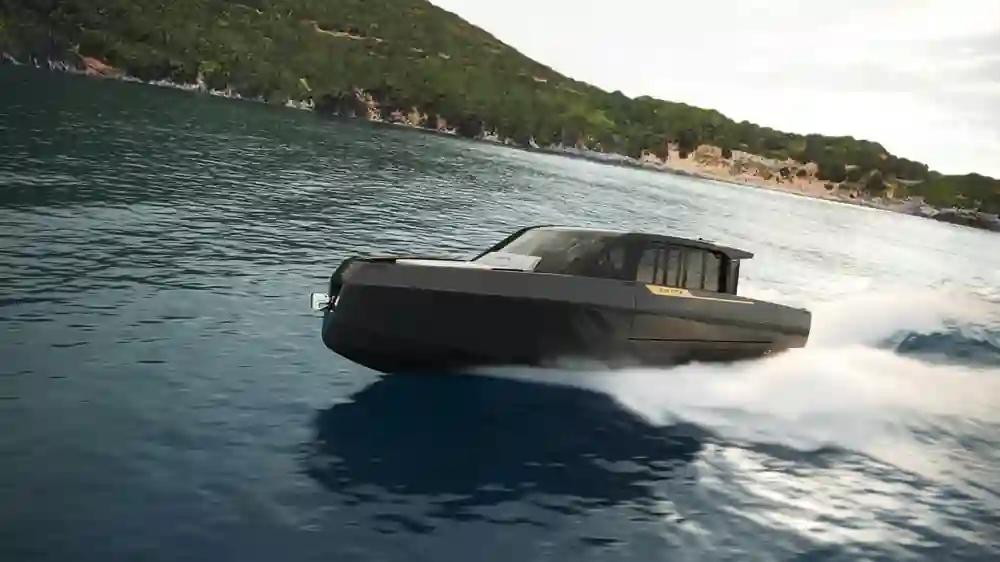 Forte Yachts 47 Lounge Deck For Sale