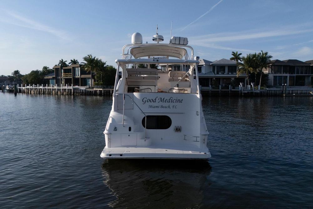 2004 Silverton 43 Motor Yacht