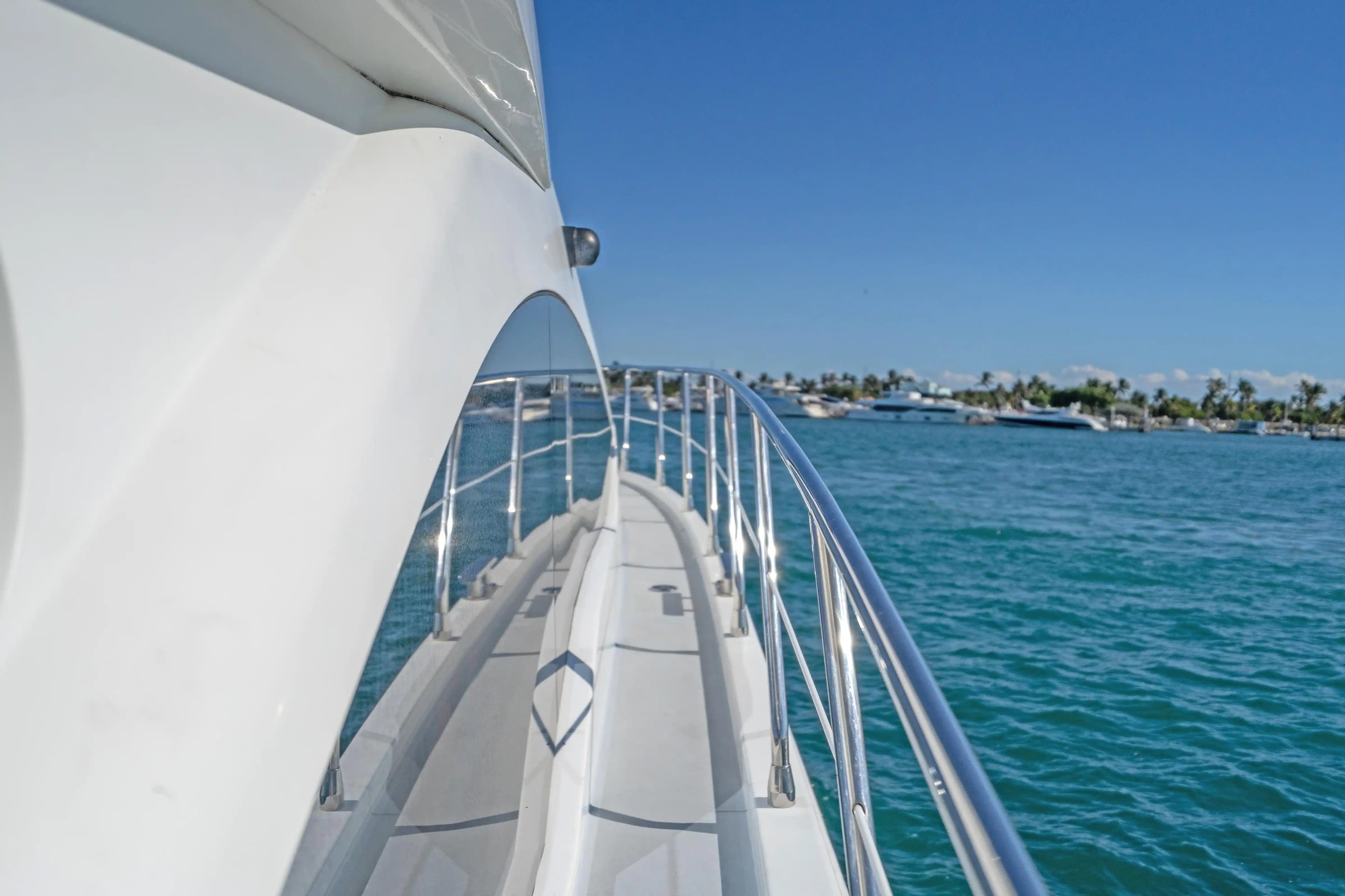 2013 Azimut 45 à vendre à Miami, Florida Flybridge 3