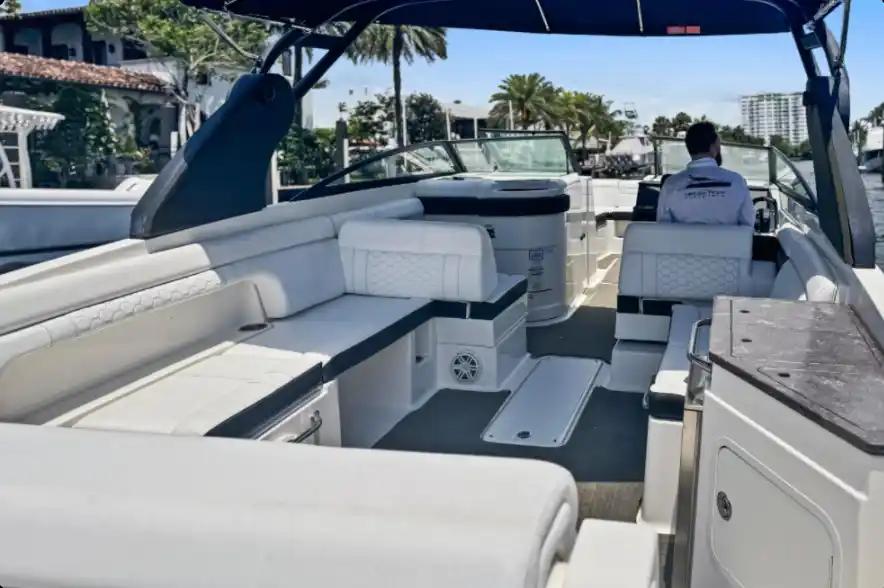 Sea Ray SDX 290 For Sale