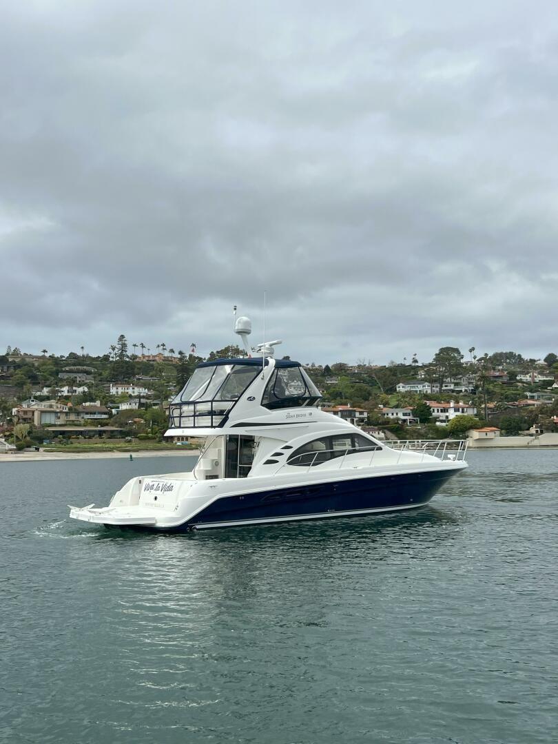 Sea Ray 44 Sedan Bridge zum Verkauf