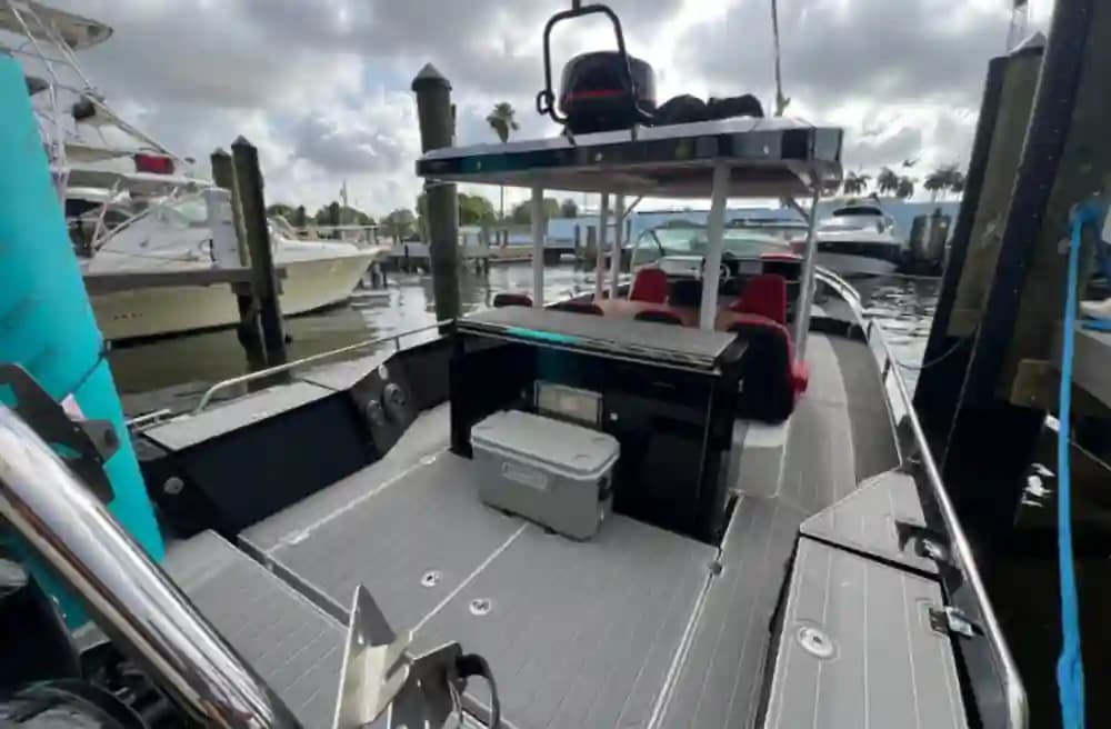 2018 Axopar 37 Sun-Top for Sale in Miami, Florida Walk-around Boats 2