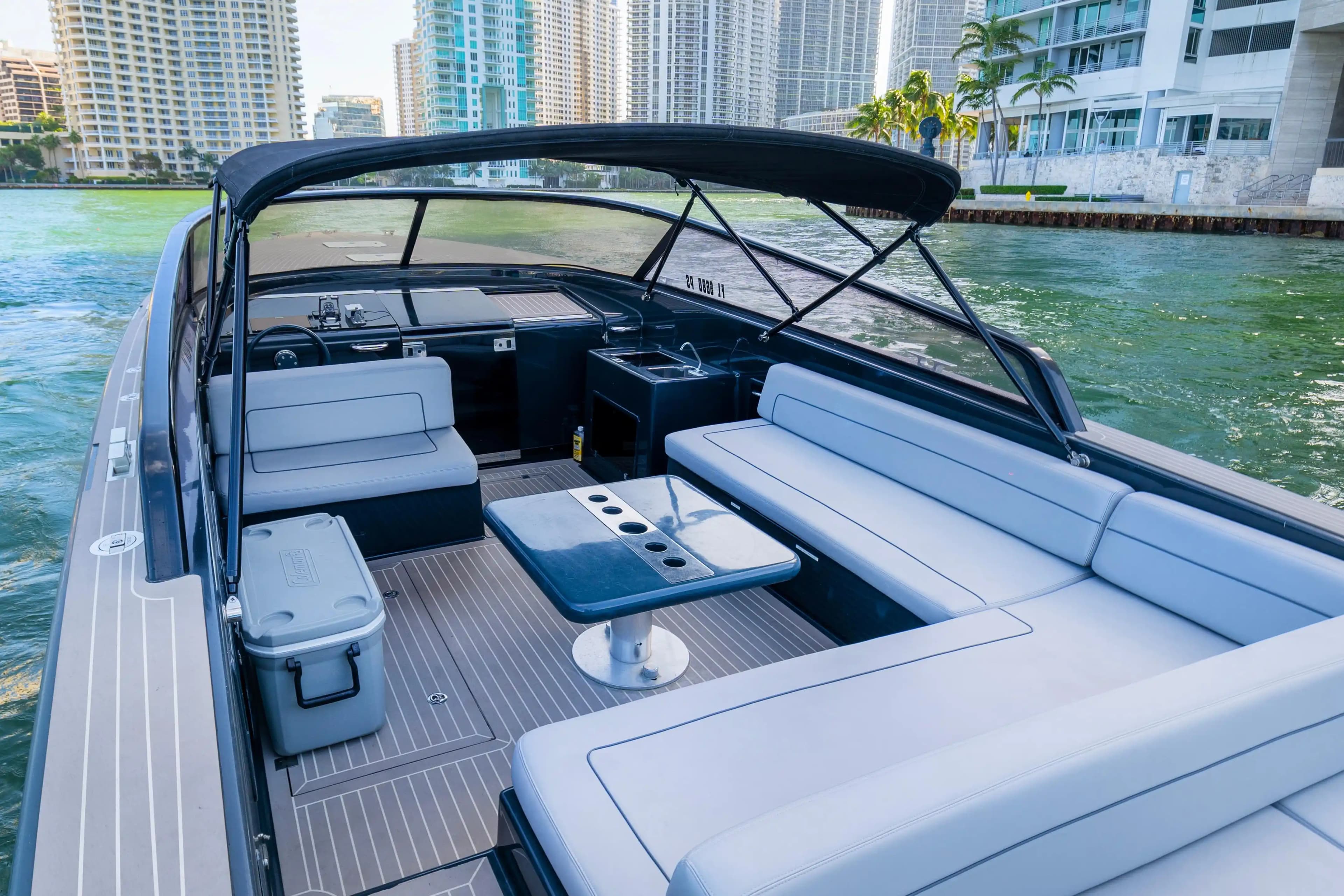 2014 VanDutch Yachts 40 for Sale in North Bay Village, Florida Day Boats 3
