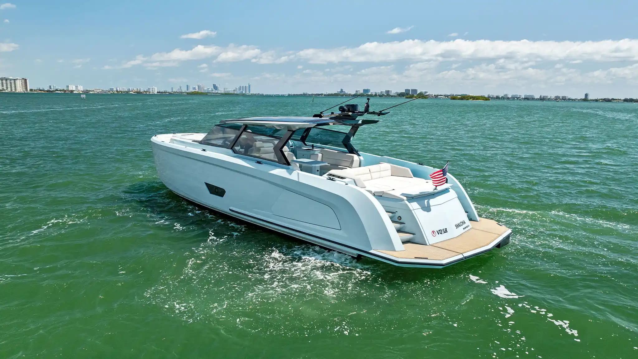 Vanquish Yachts VQ58 zum Verkauf