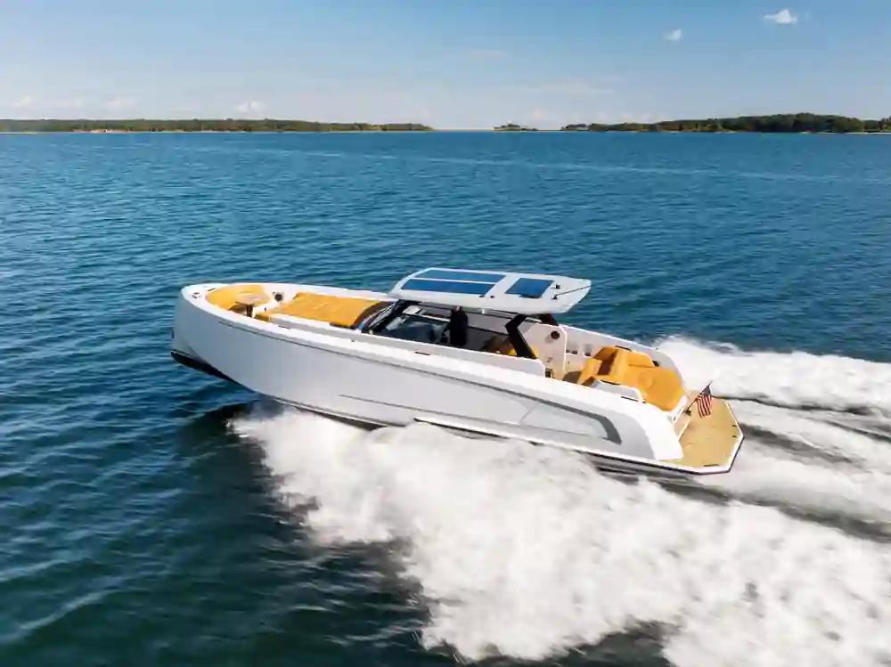 Vanquish Yachts VQ45 For Sale