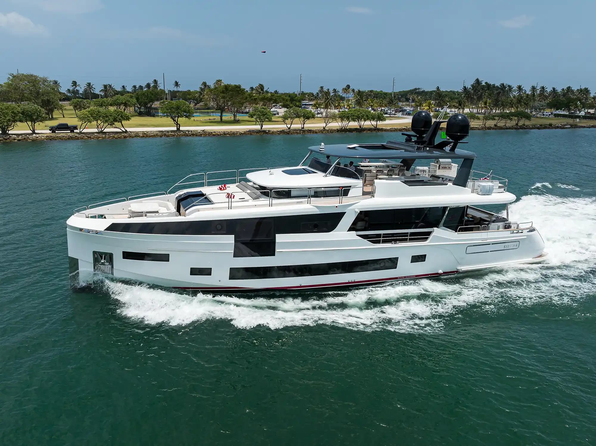 Sirena Yachts 88 for Sale