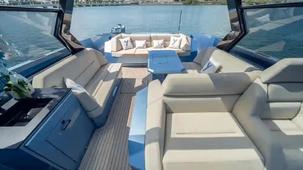 Vanquish Yachts VQ58 for Sale