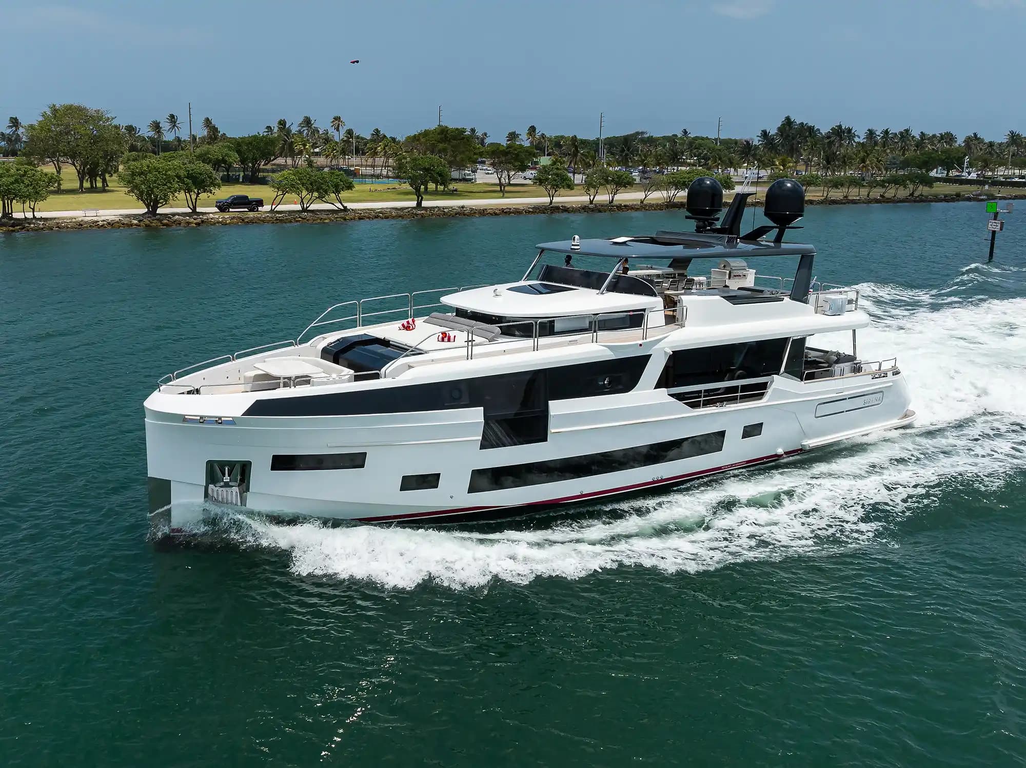 Sirena Yachts 88 for Sale