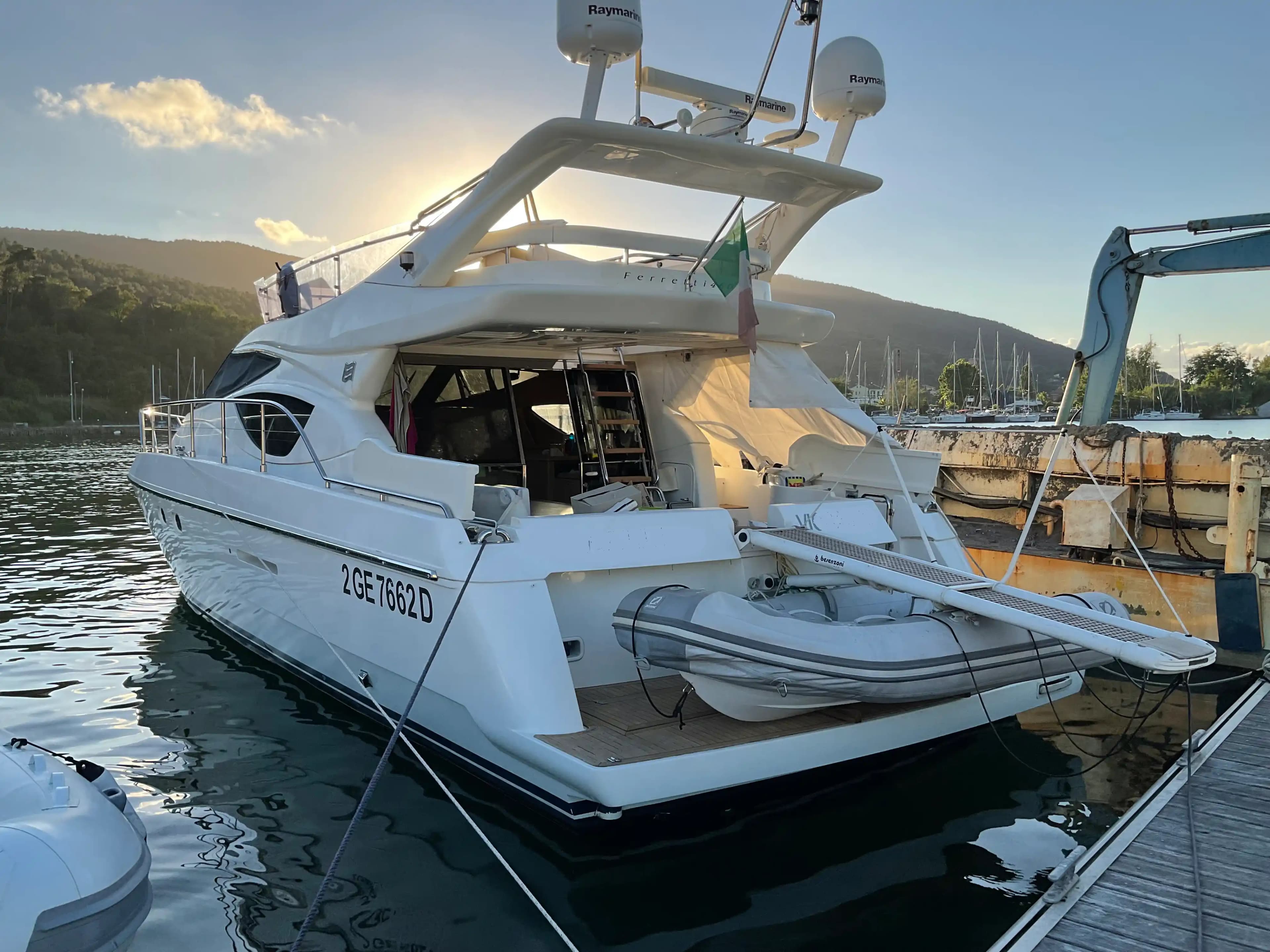 Ferretti Yachts Ferretti 460 te koop