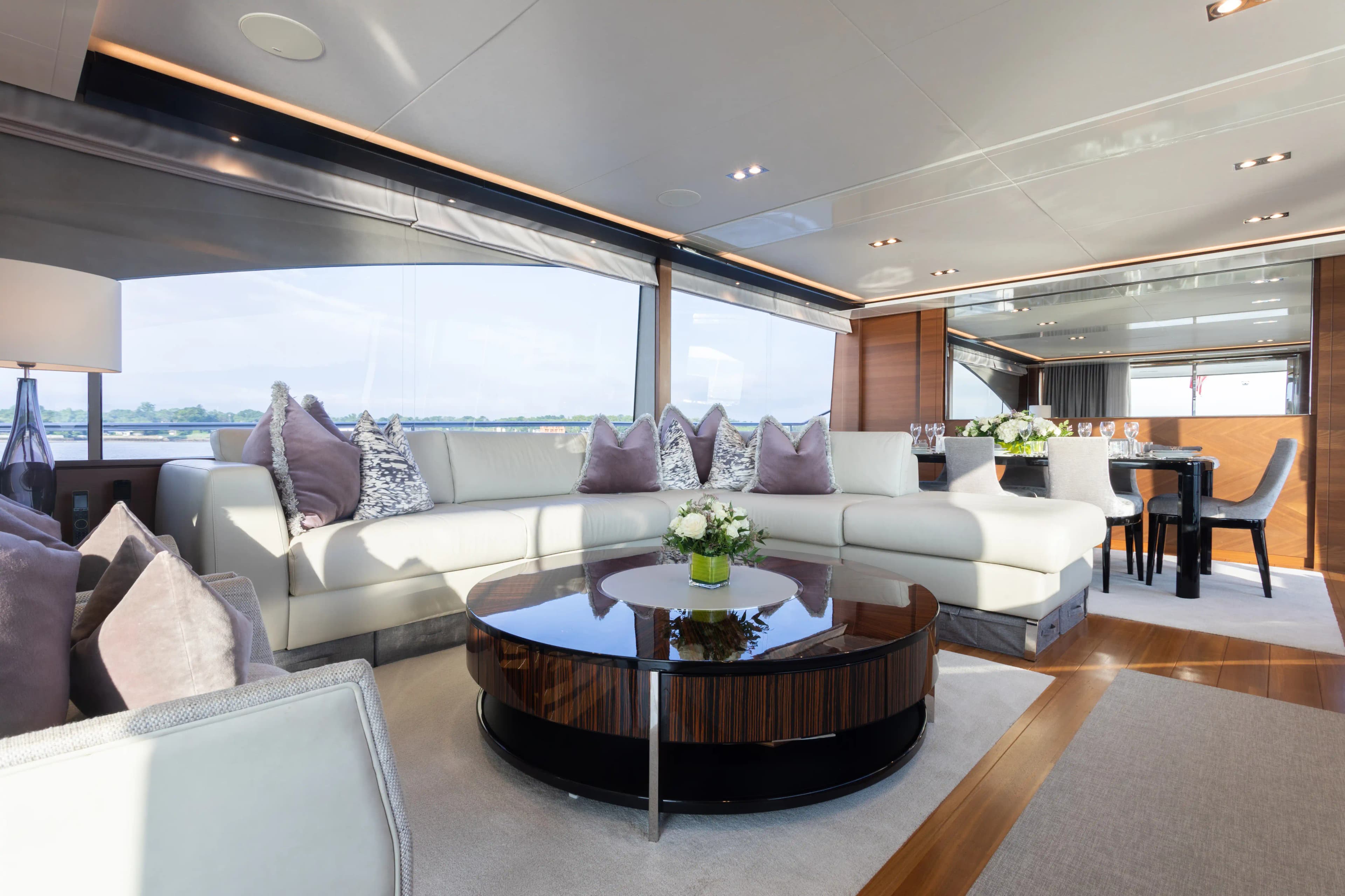 2019 Princess Yachts Y88 for Sale in Fort Lauderdale, Florida Flybridge 3