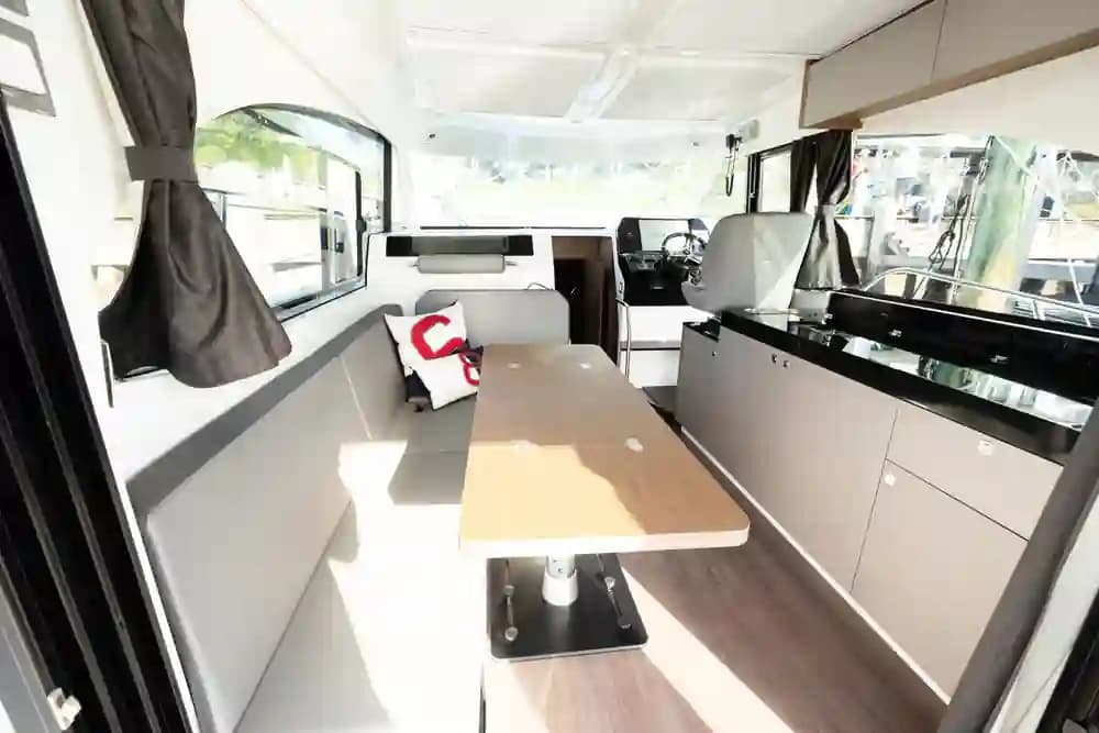 2022 Beneteau Antares 11 à vendre à North Bay Village, Florida Motor Yacht 2