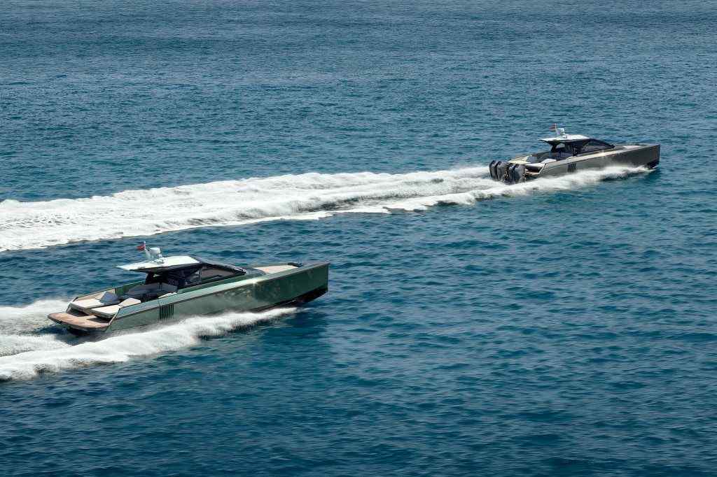 Yacht