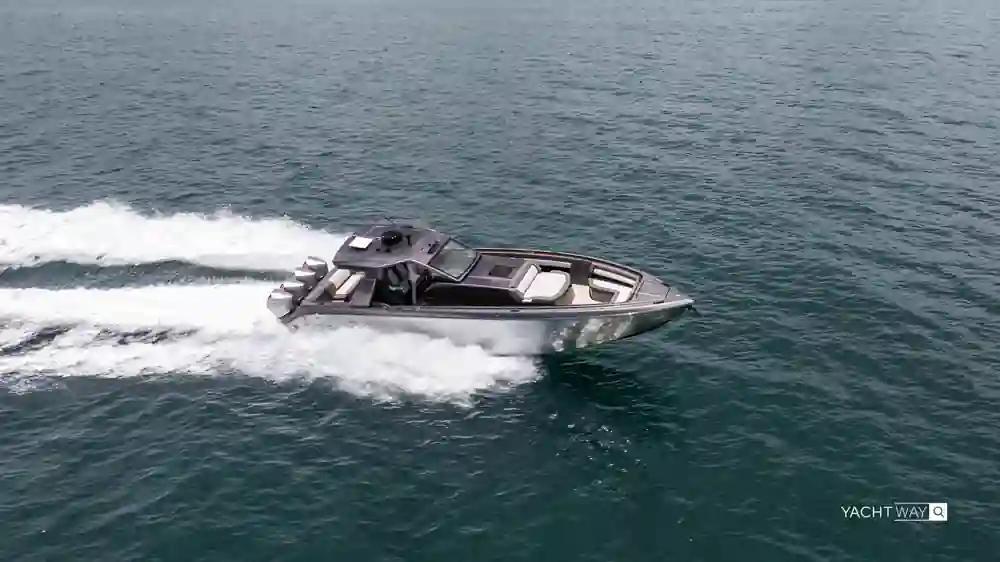 Cigarette Racing 42' Auroris For Sale