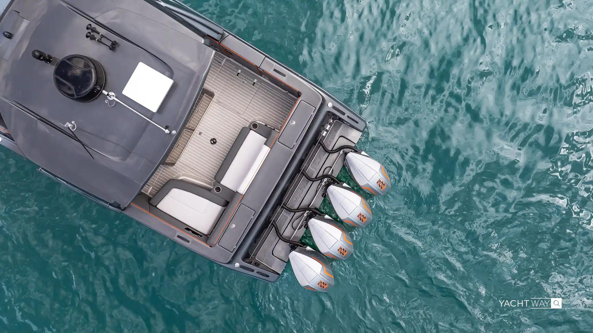 Cigarette Racing 42' Auroris For Sale