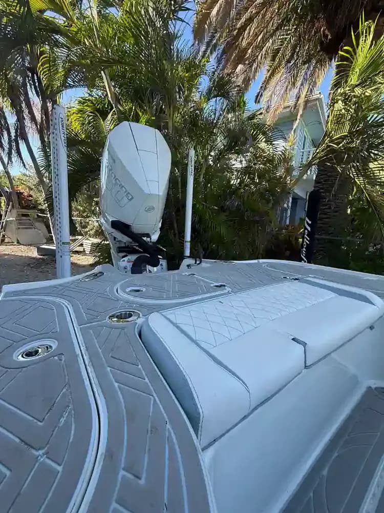 2016 Yellowfin 24 Bay for Sale in Key Largo, Florida Center Console 5