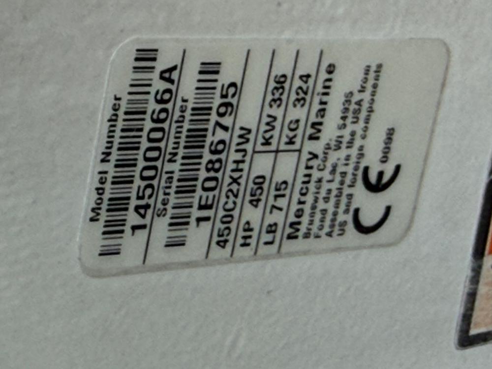 2016 Yellowfin 24 Bay