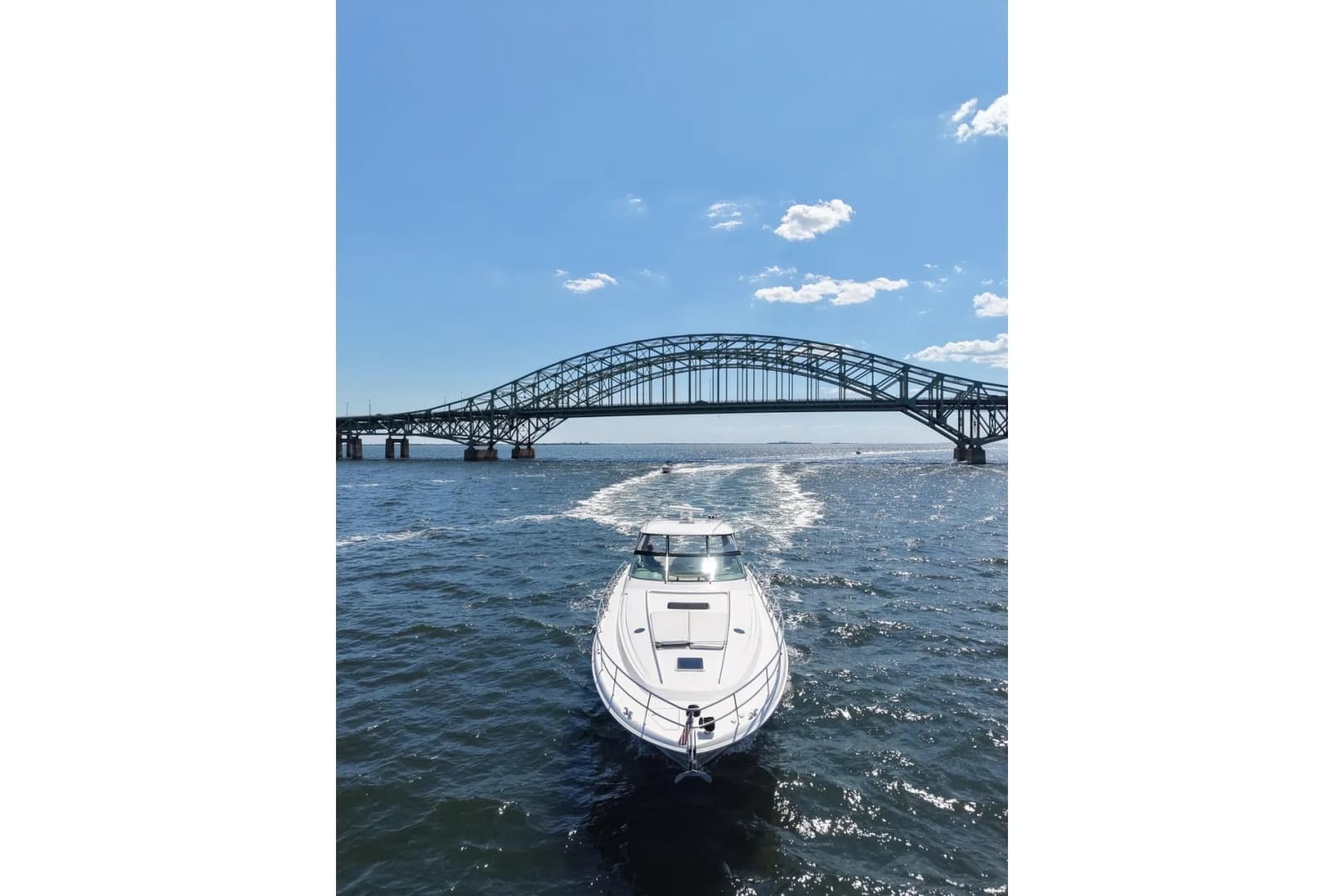 2003 Sea Ray 550 Sundancer for Sale in Brielle, New Jersey Express Cruiser 4