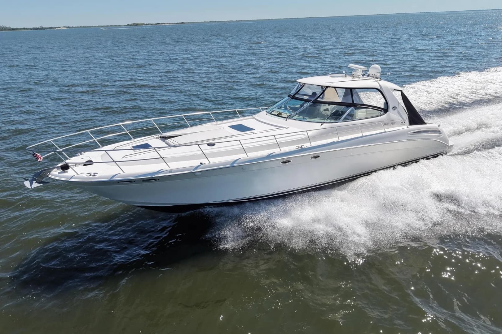 2003 Sea Ray 550 Sundancer for Sale in Brielle, New Jersey Express Cruiser