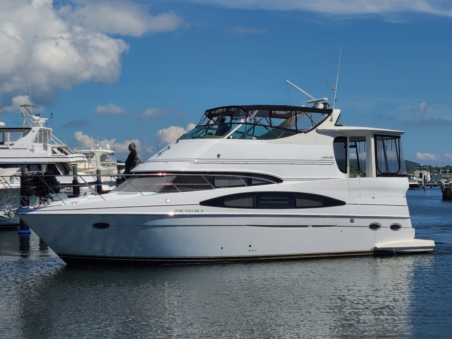 2003 Carver 466 Motor Yacht for Sale in Monmouth Beach, New Jersey Flybridge 2