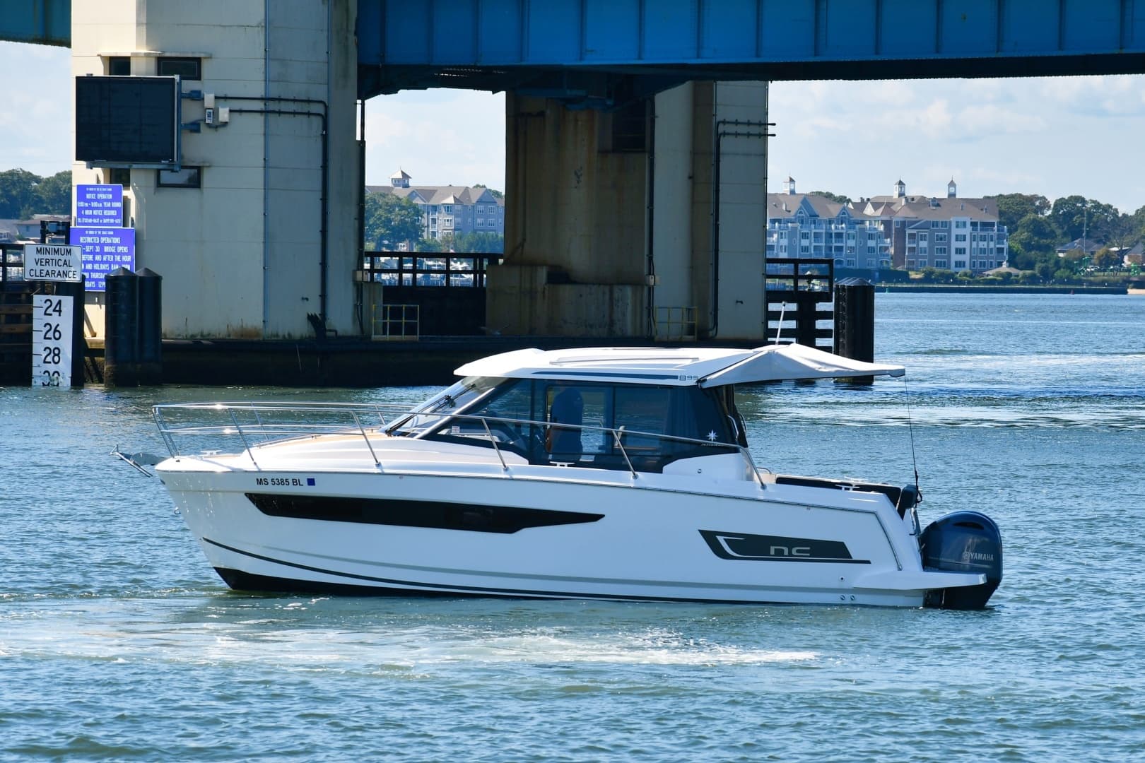 2019 Jeanneau NC 895 for Sale in Brielle, New Jersey Express Cruiser 3