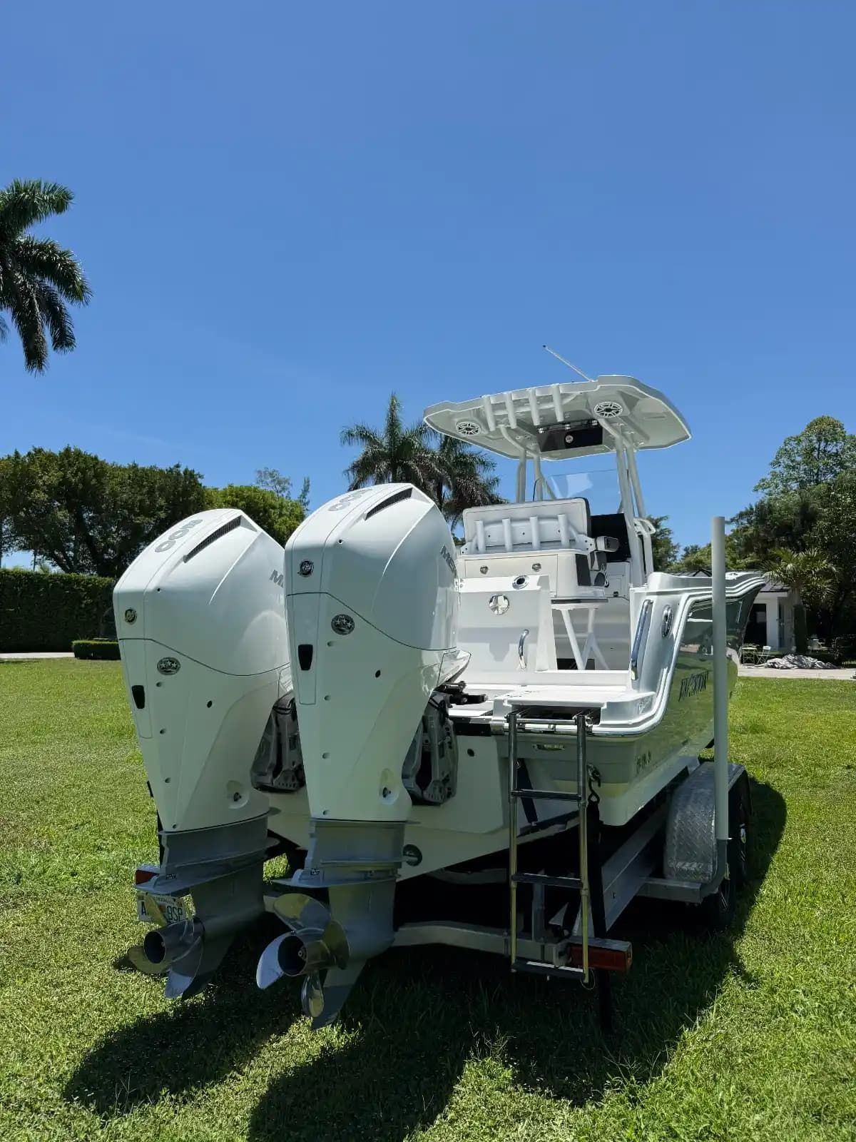 2022 Blackfin Boats 252CC for Sale in Kendall, Florida Center Console 1