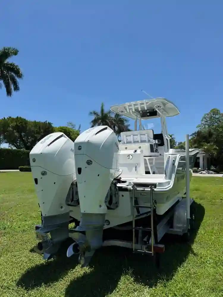 2022 Blackfin Boats 252CC for Sale in Kendall, Florida Center Console 2
