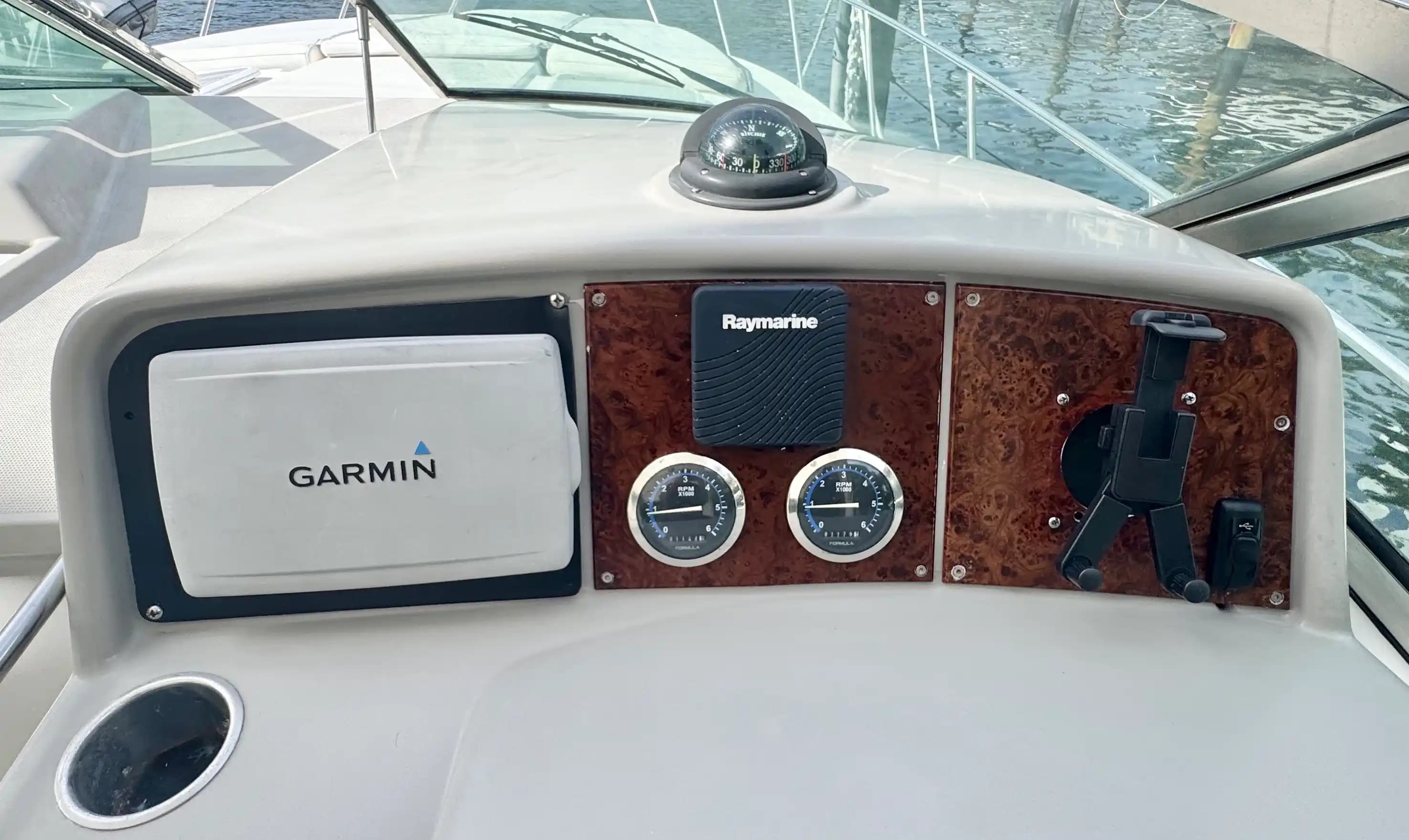 2004 Formula Boats 37 PC a la venta en Fort Lauderdale, Florida Motor Yacht 5