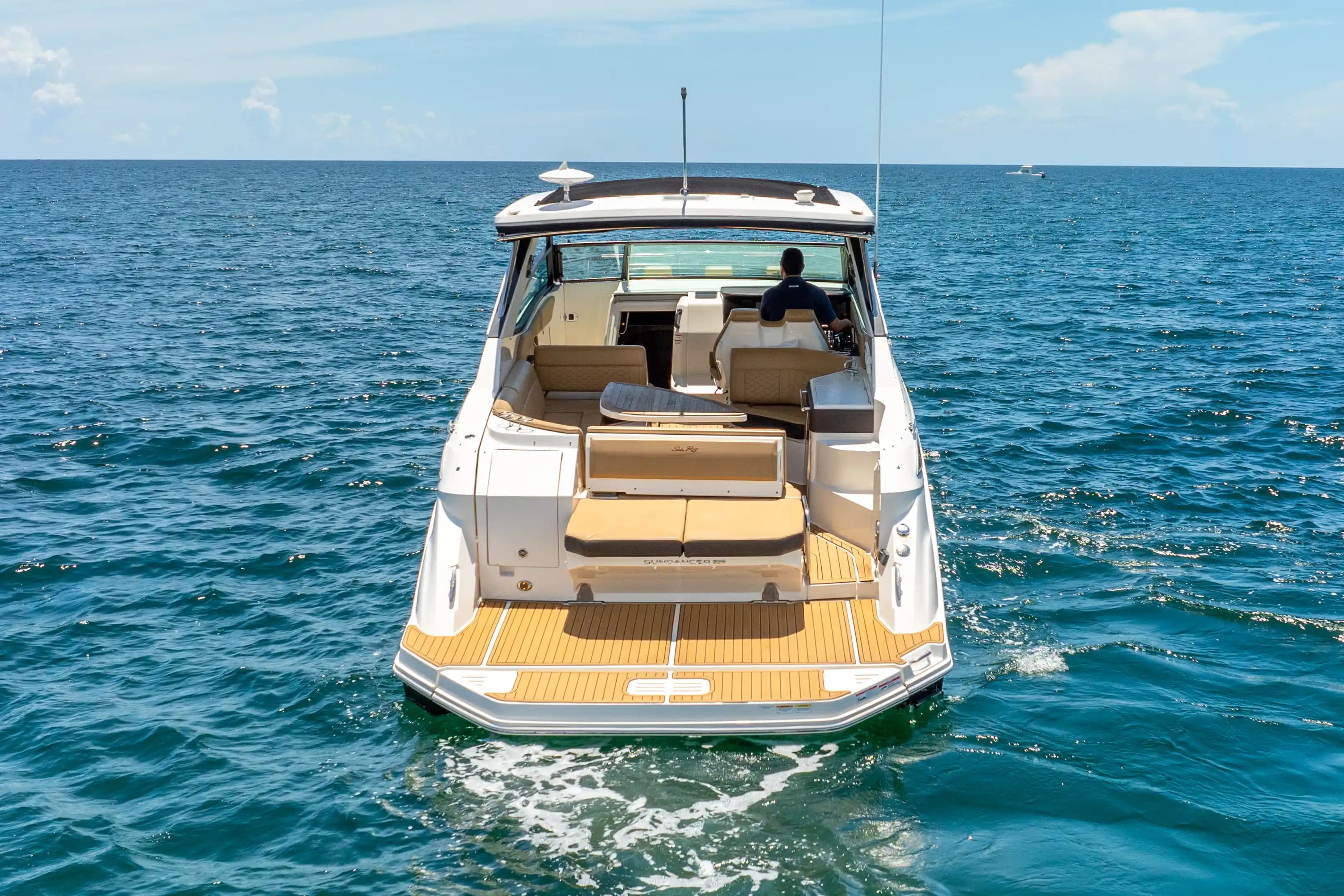 Sea Ray Sundancer 320 for Sale