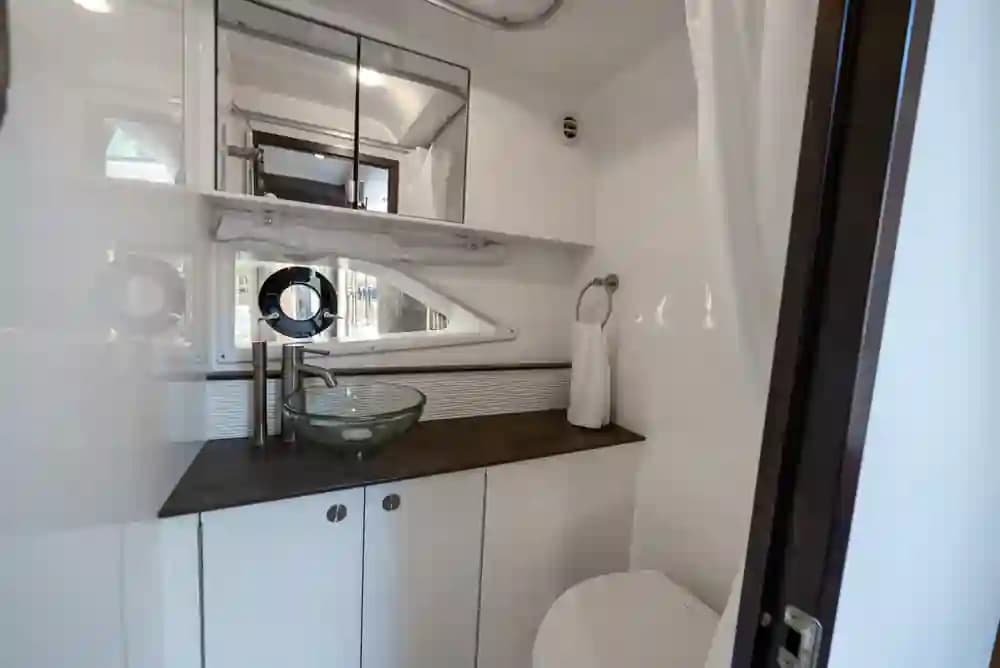 2020 Sea Ray Sundancer 320 in vendita a Plantation, Florida Express Cruiser 5