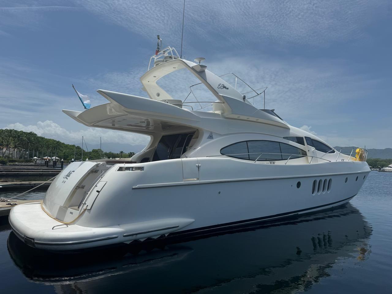 Azimut 68 Plus zum Verkauf