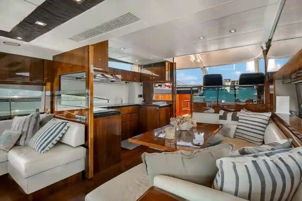 2013 Fairline Squadron 65 for Sale in Miami, Florida Flybridge 5