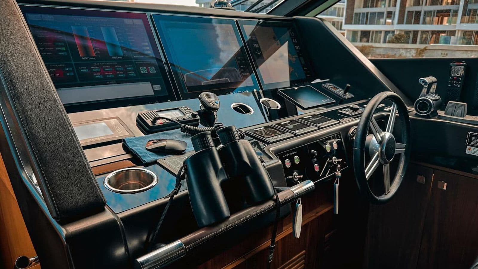 Sunseeker 86 Yacht for Sale